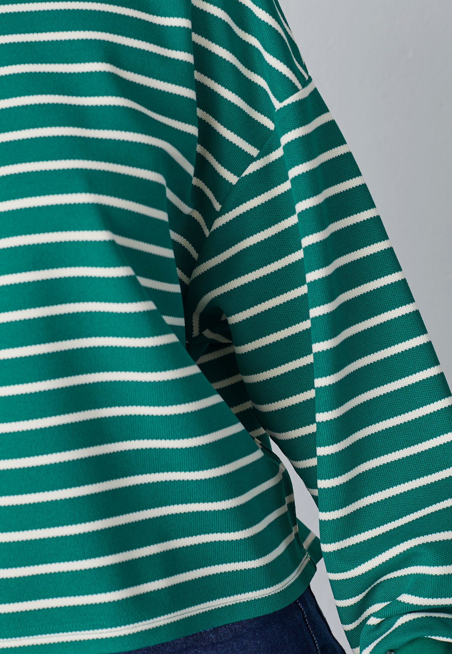 Eliso Sweater