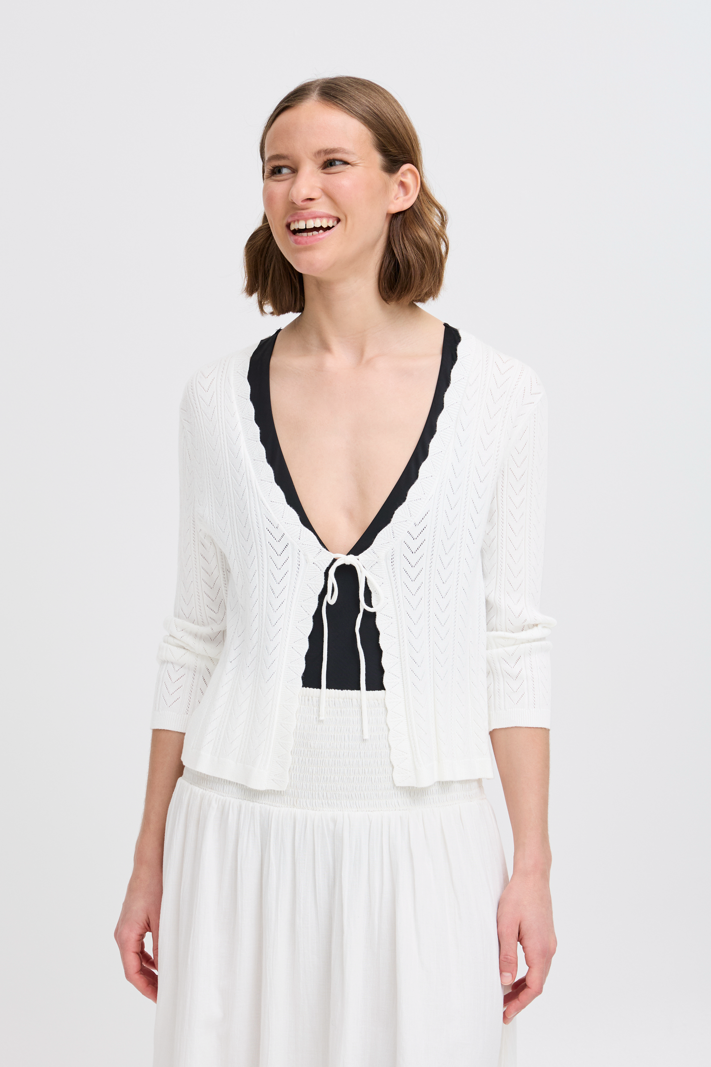 BYOmanja Cardigan