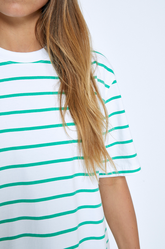 DSElin Striped T-shirt