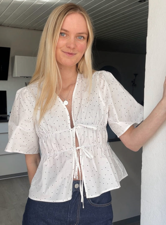 IHXHazel Bluse